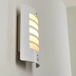 Applique murale d'extérieur Alslev Blanc, 1 lumière, Détecteur de mouvement