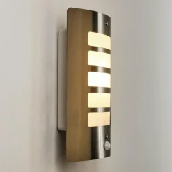 Applique murale d'extérieur Alslev Acier inoxydable, 1 lumière, Détecteur de mouvement